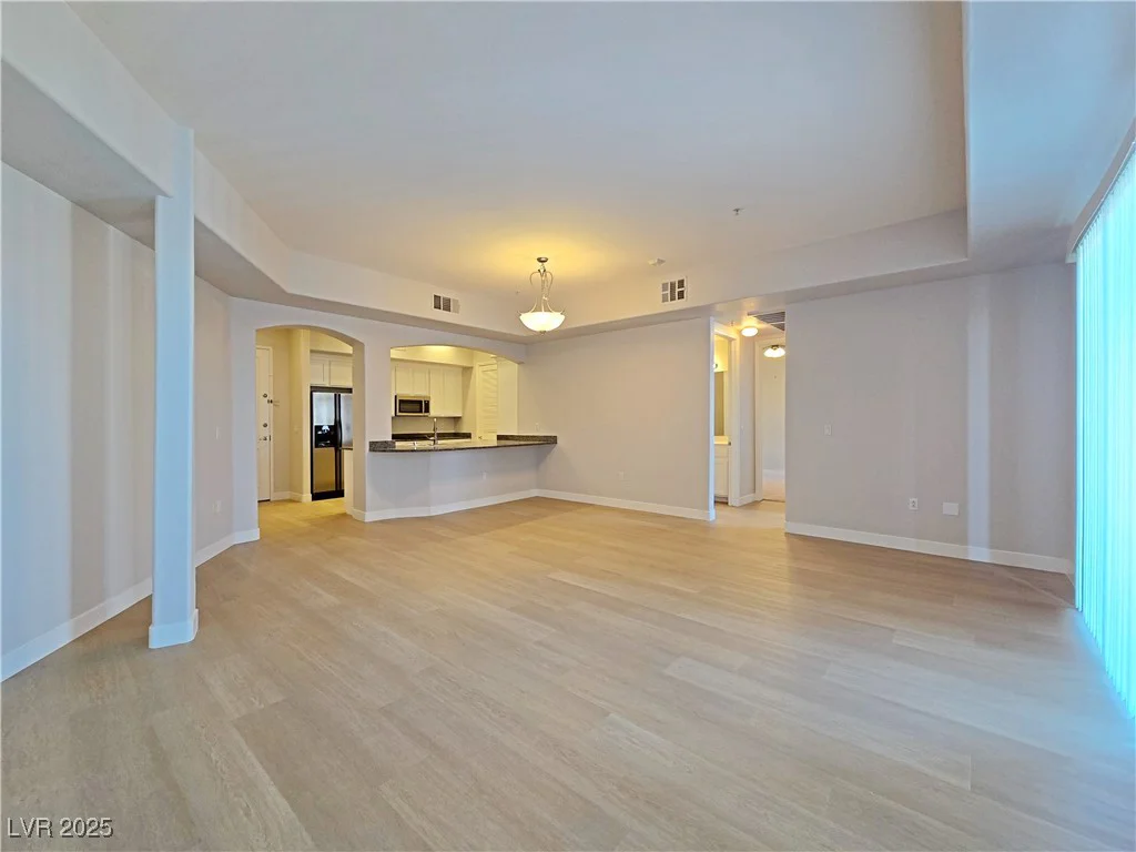 38 Serene, Las Vegas, NV 89123
