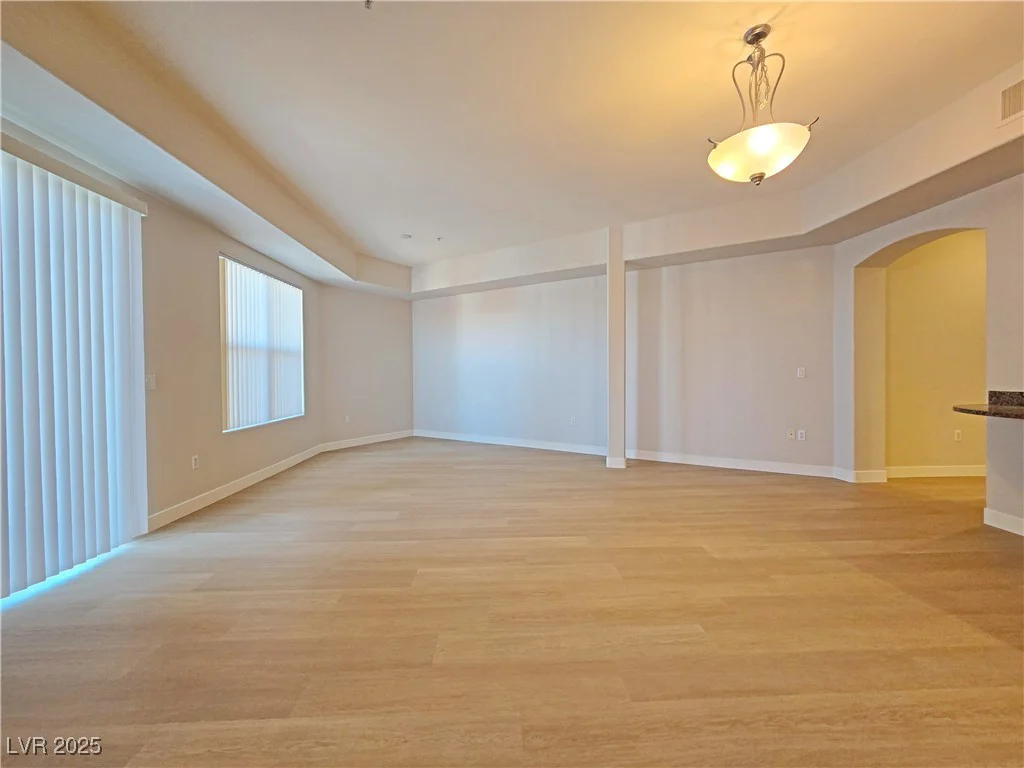 38 Serene, Las Vegas, NV 89123