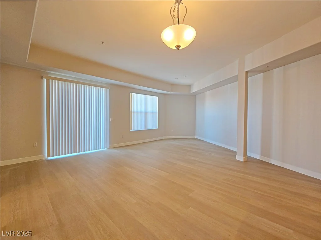 38 Serene, Las Vegas, NV 89123
