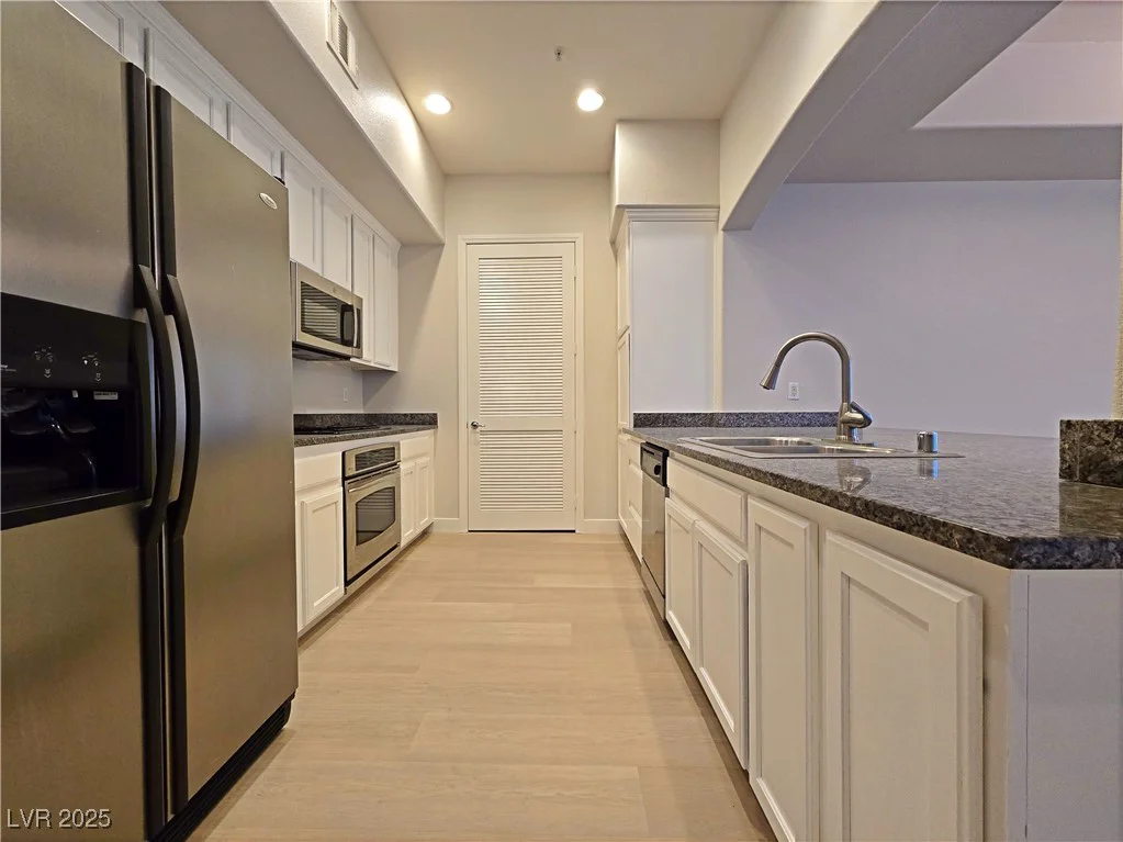 38 Serene, Las Vegas, NV 89123