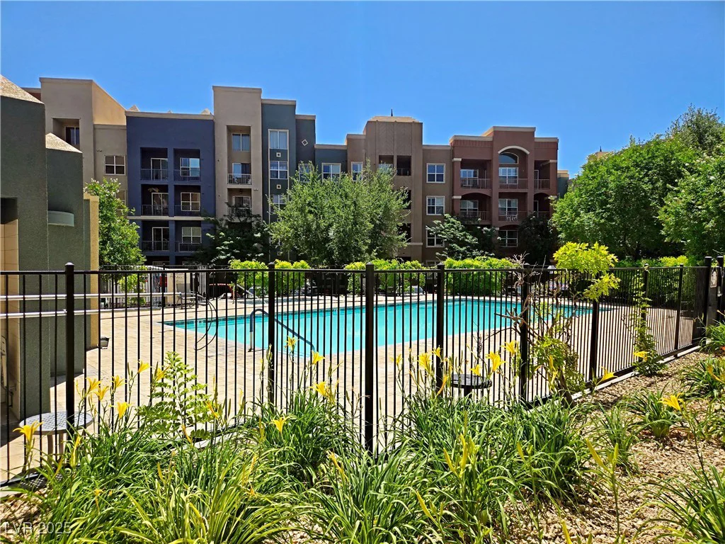 38 Serene, Las Vegas, NV 89123