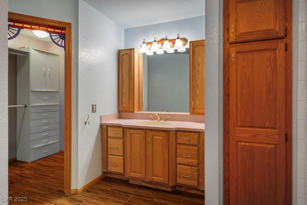 5401 Indian Hills, Las Vegas, NV 89130