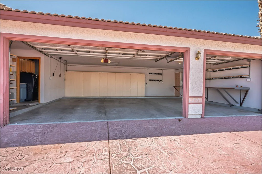 5401 Indian Hills, Las Vegas, NV 89130