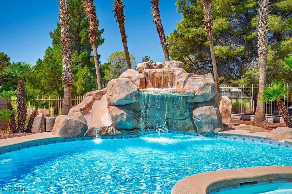 5401 Indian Hills, Las Vegas, NV 89130