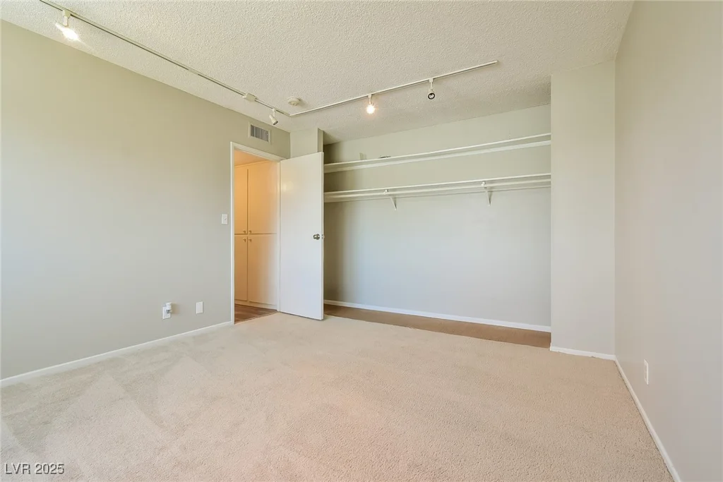 2614 Capistrano, Las Vegas, NV 89121