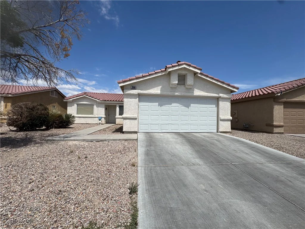 2916 Honeysuckle, North Las Vegas, NV 89031