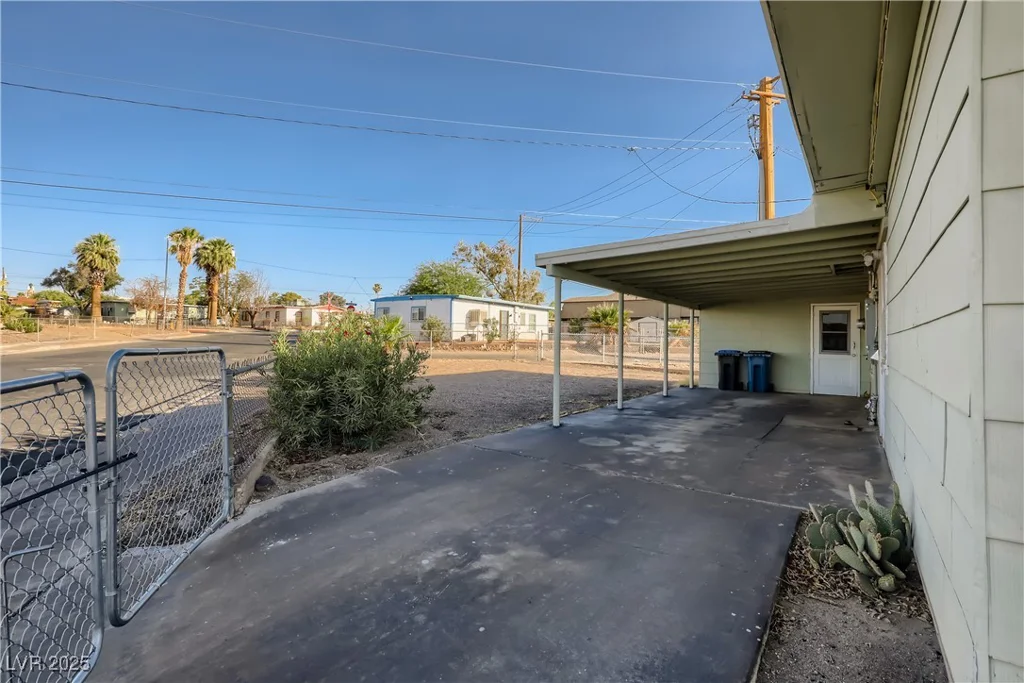103 Victory, Henderson, NV 89015