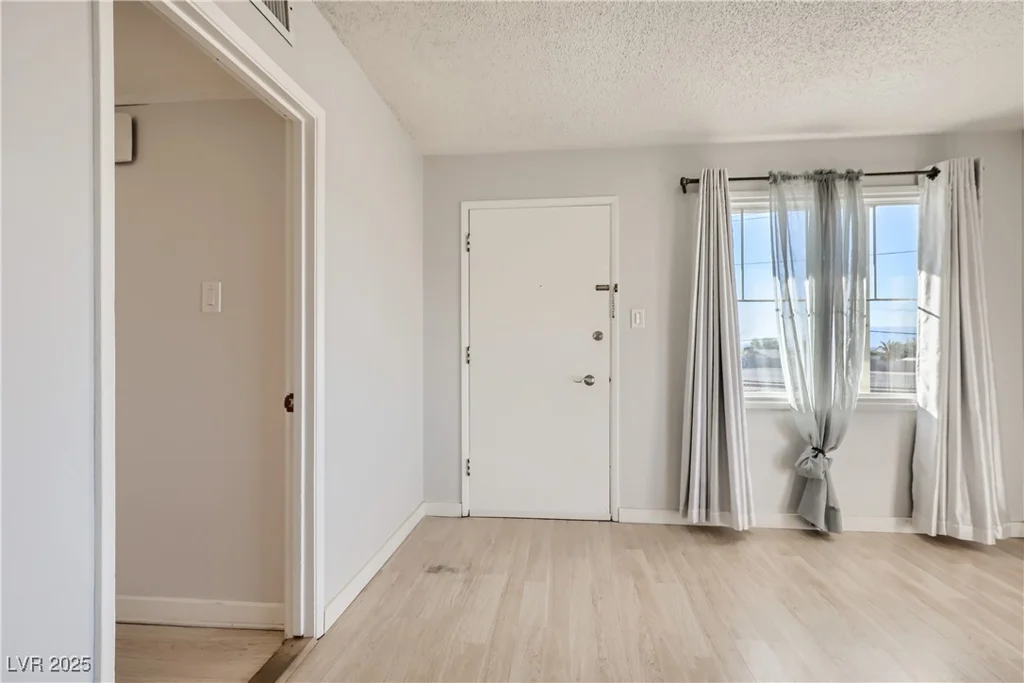 103 Victory, Henderson, NV 89015