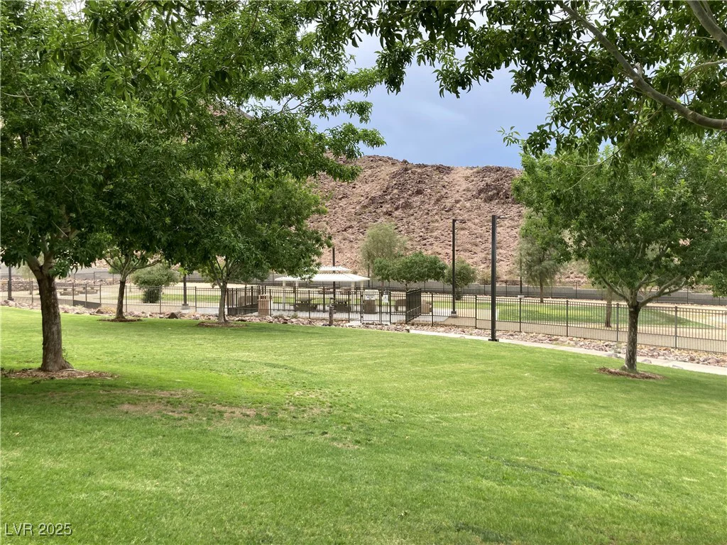 735 Wolf Point, Henderson, NV 89002