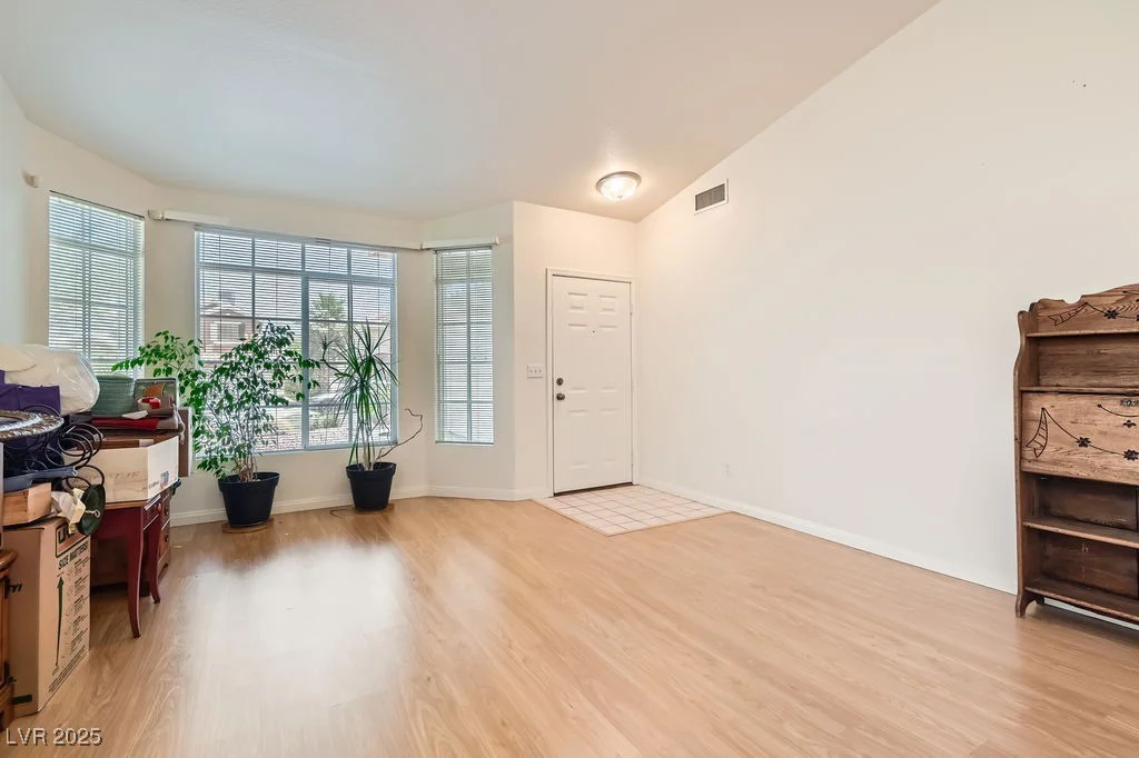 735 Wolf Point, Henderson, NV 89002