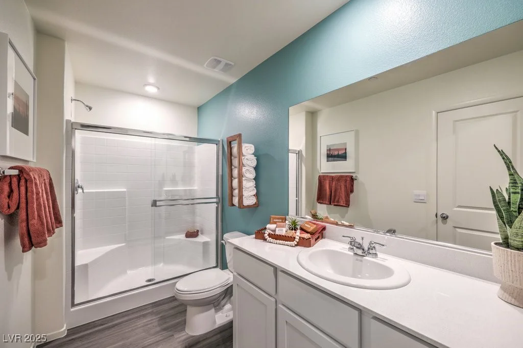 6184 Hibiscus Garden, North Las Vegas, NV 89081