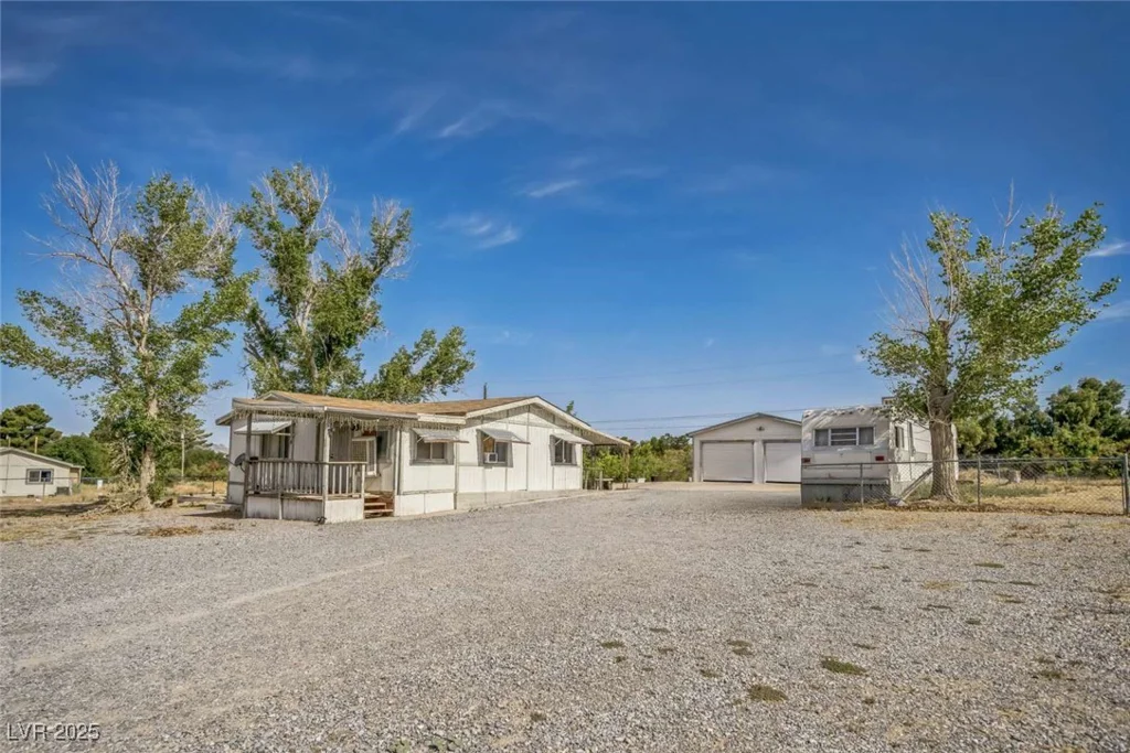960 Third, Pahrump, NV 89048