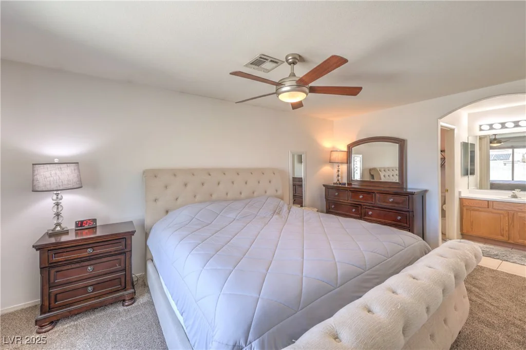 2595 Amber Crest, Las Vegas, NV 89142