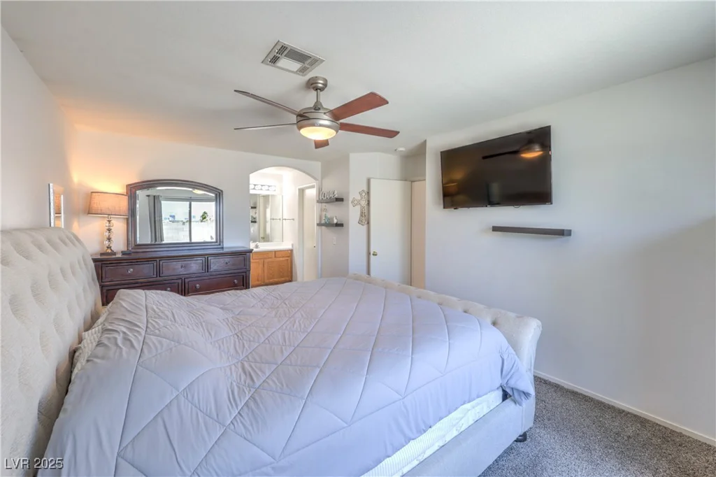 2595 Amber Crest, Las Vegas, NV 89142