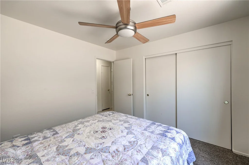 2595 Amber Crest, Las Vegas, NV 89142