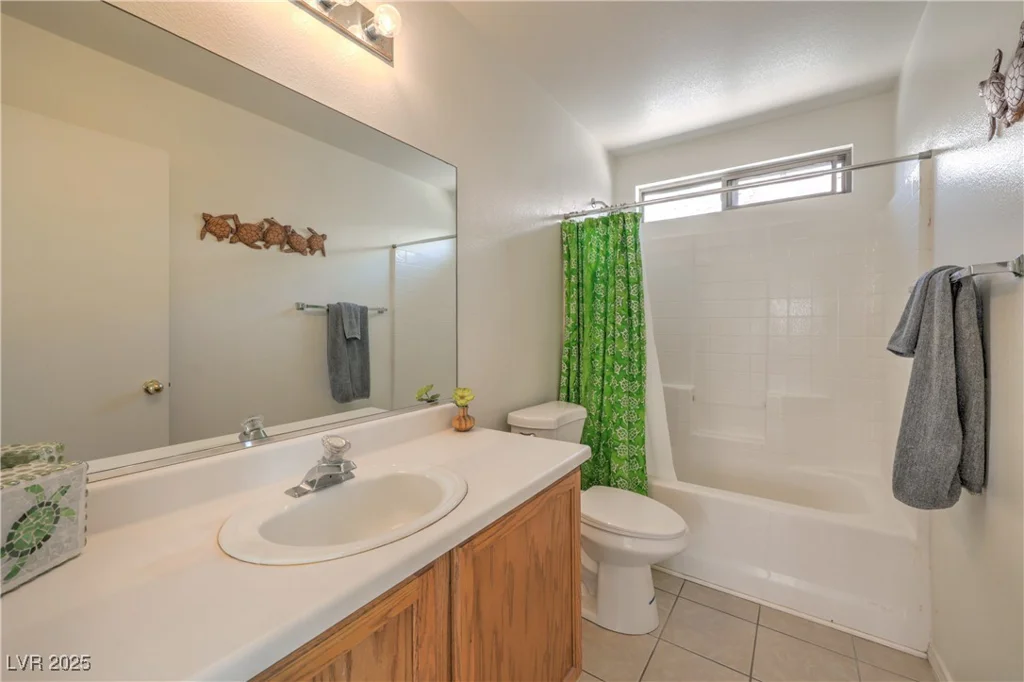 2595 Amber Crest, Las Vegas, NV 89142