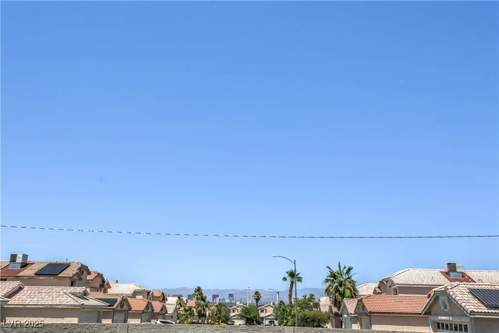 2595 Amber Crest, Las Vegas, NV 89142