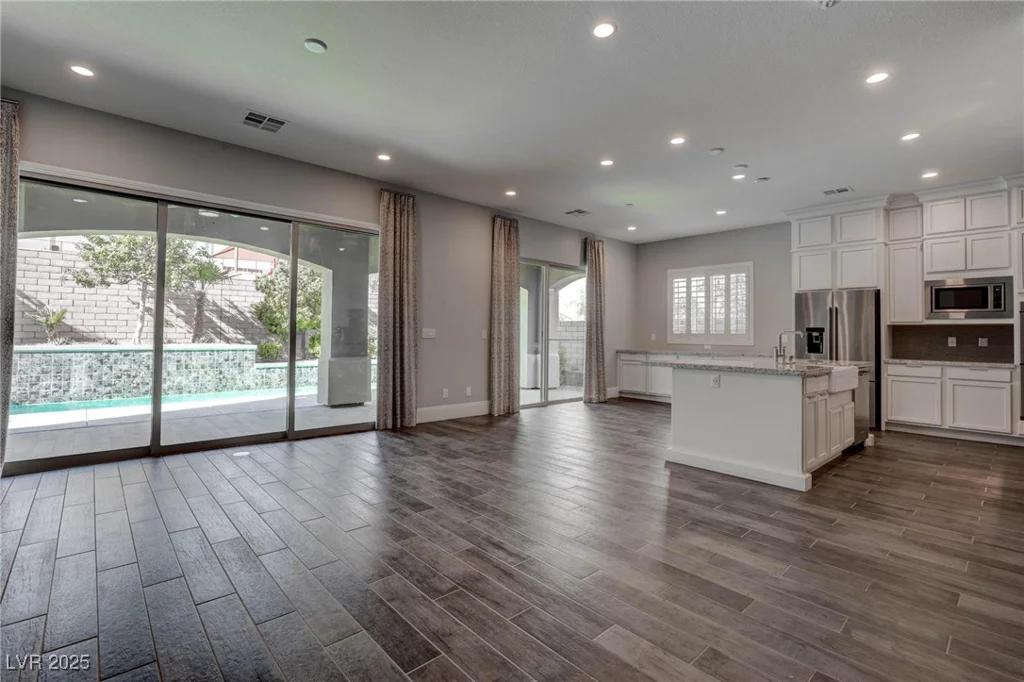 11952 Girasole, Las Vegas, NV 89138