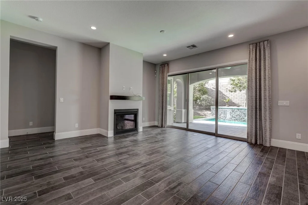 11952 Girasole, Las Vegas, NV 89138