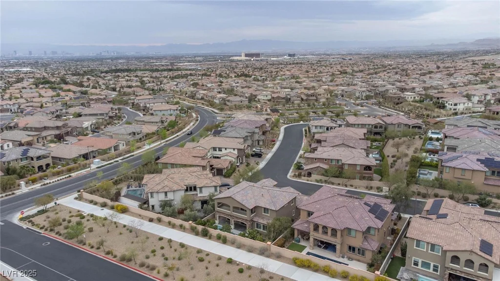 11952 Girasole, Las Vegas, NV 89138