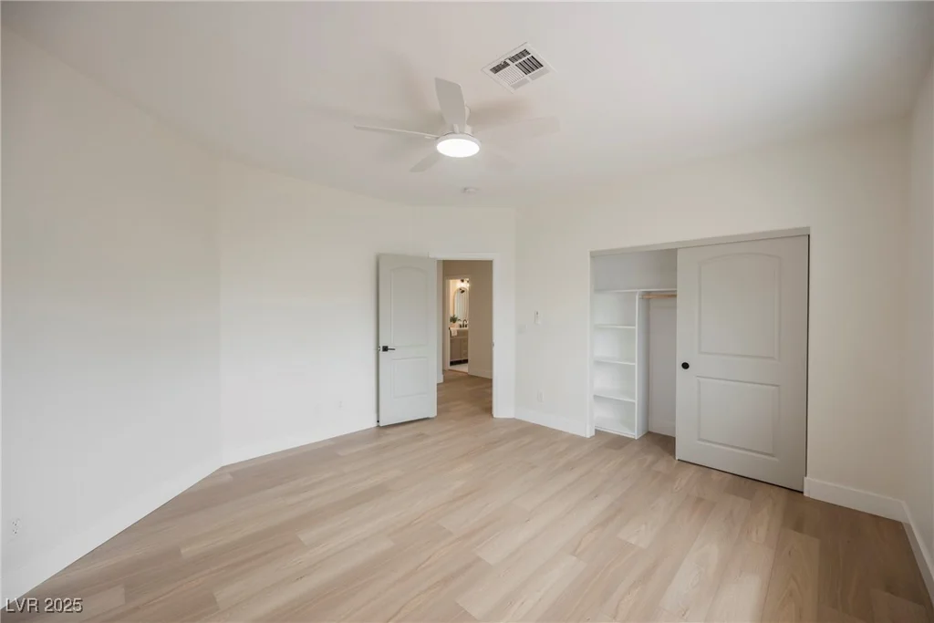 8140 Bay Harbor, Las Vegas, NV 89128
