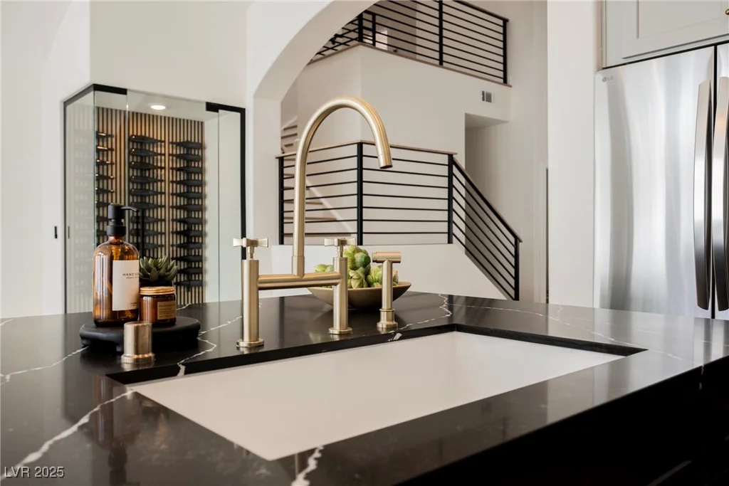 8140 Bay Harbor, Las Vegas, NV 89128