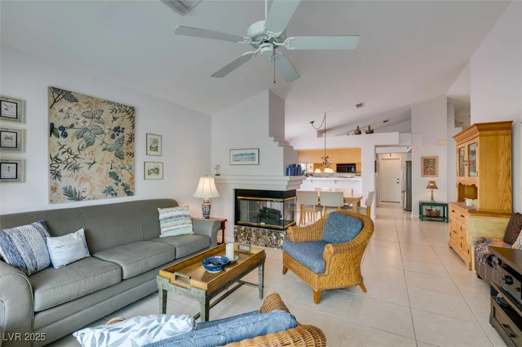 1632 Royal Canyon, Las Vegas, NV 89128