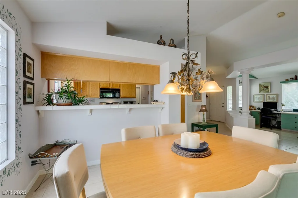 1632 Royal Canyon, Las Vegas, NV 89128