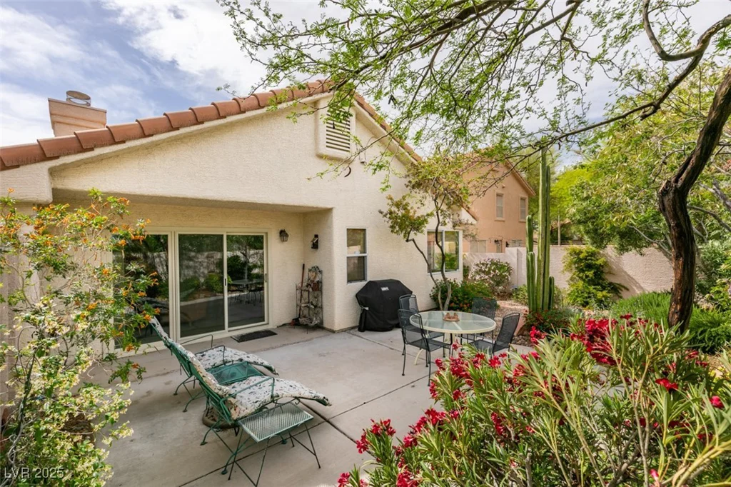 1632 Royal Canyon, Las Vegas, NV 89128