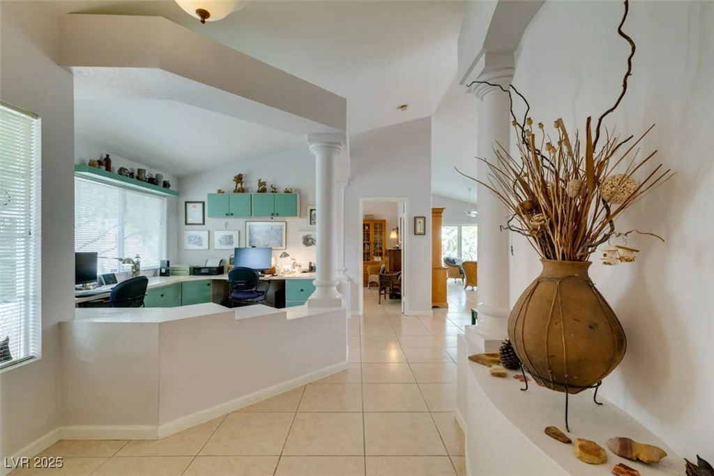 1632 Royal Canyon, Las Vegas, NV 89128