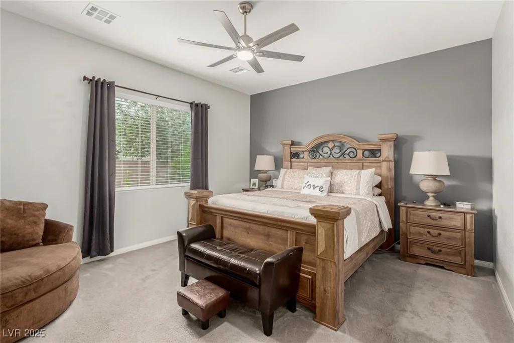 5616 Silver Cascade, Las Vegas, NV 89131