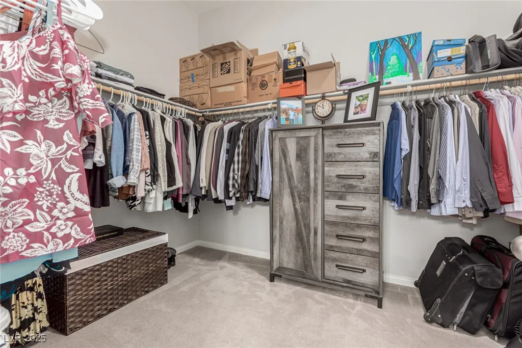 5616 Silver Cascade, Las Vegas, NV 89131