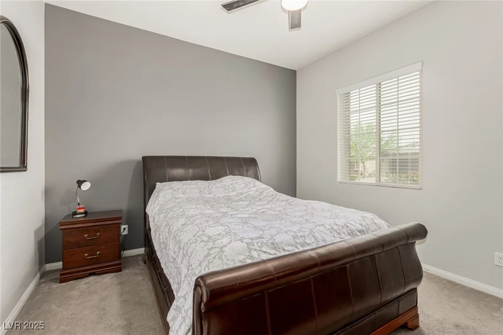 5616 Silver Cascade, Las Vegas, NV 89131
