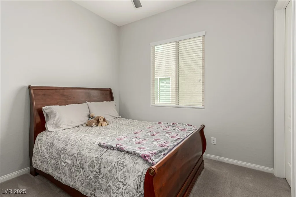 5616 Silver Cascade, Las Vegas, NV 89131