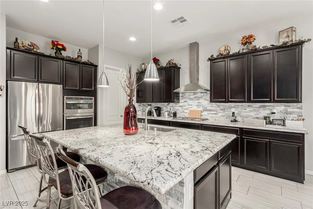 5616 Silver Cascade, Las Vegas, NV 89131