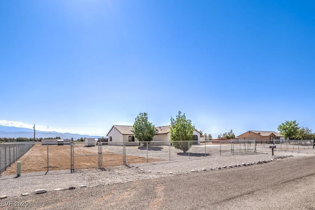 861 Ford, Pahrump, NV 89048