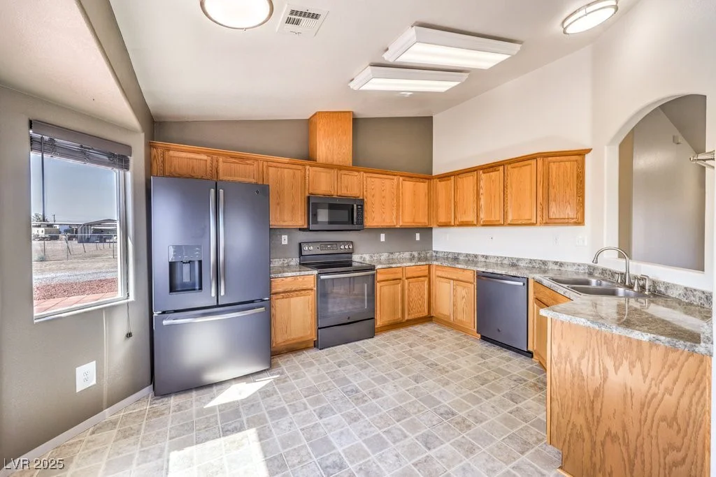 861 Ford, Pahrump, NV 89048