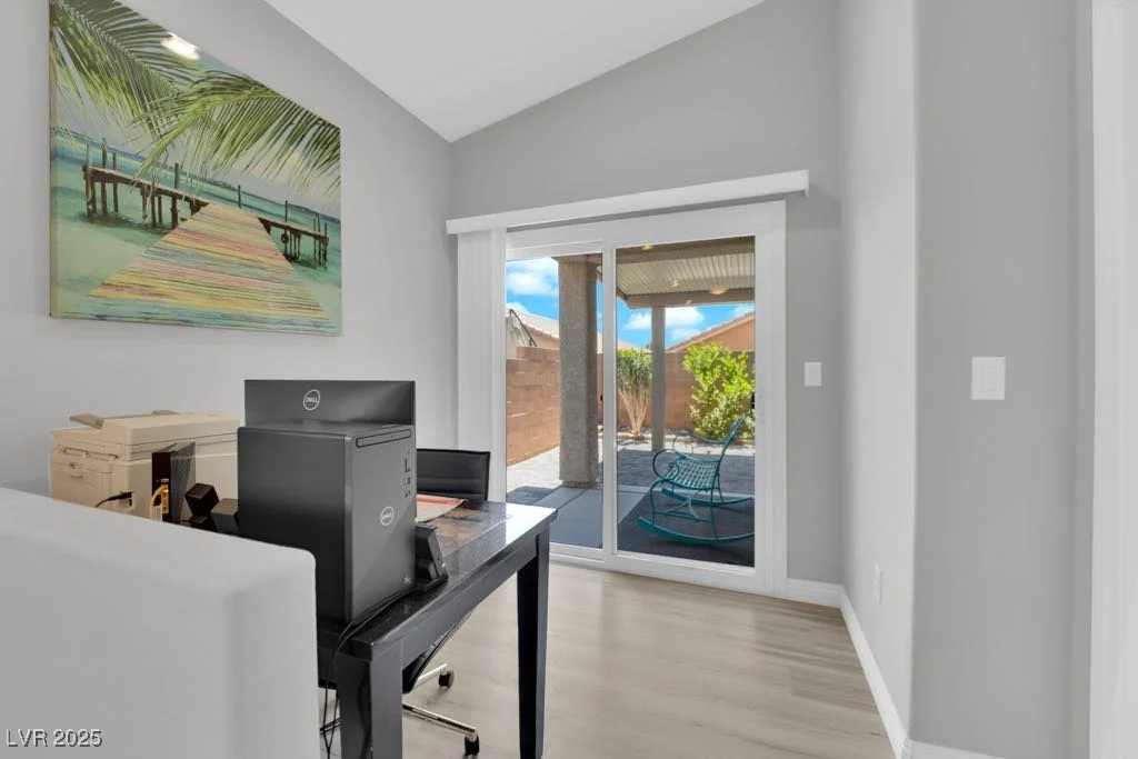 9467 Samuel Clemens, Las Vegas, NV 89147
