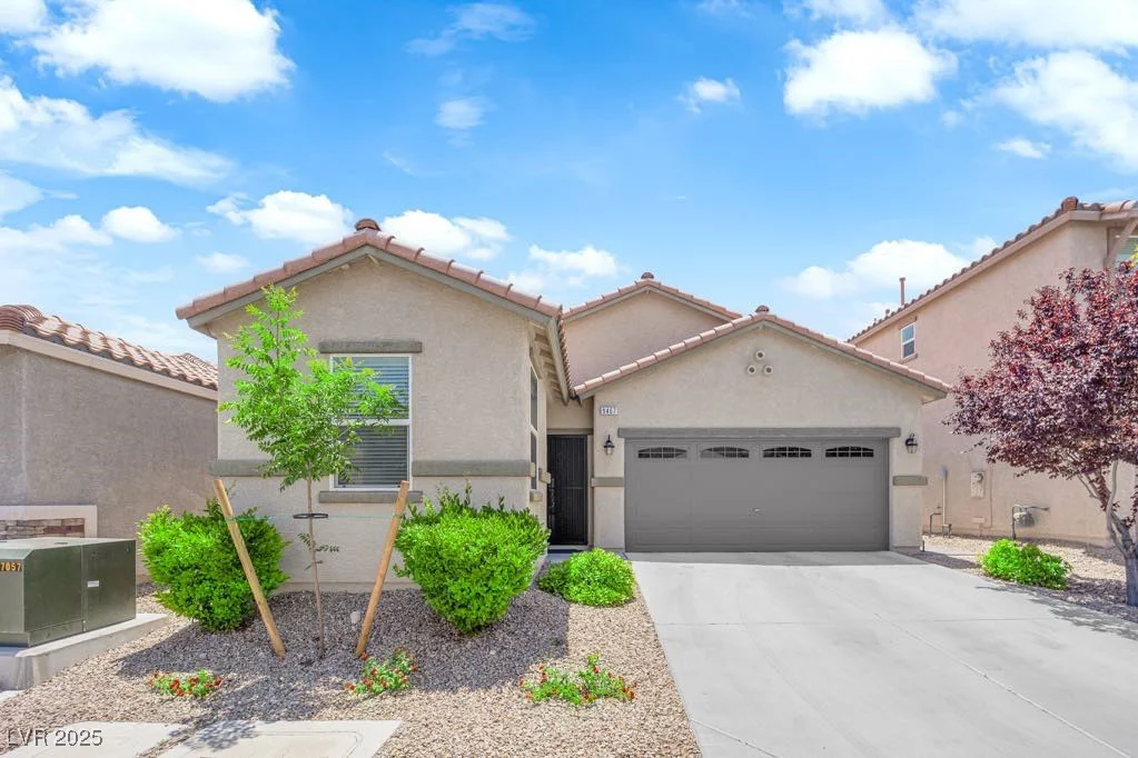 9467 Samuel Clemens, Las Vegas, NV 89147