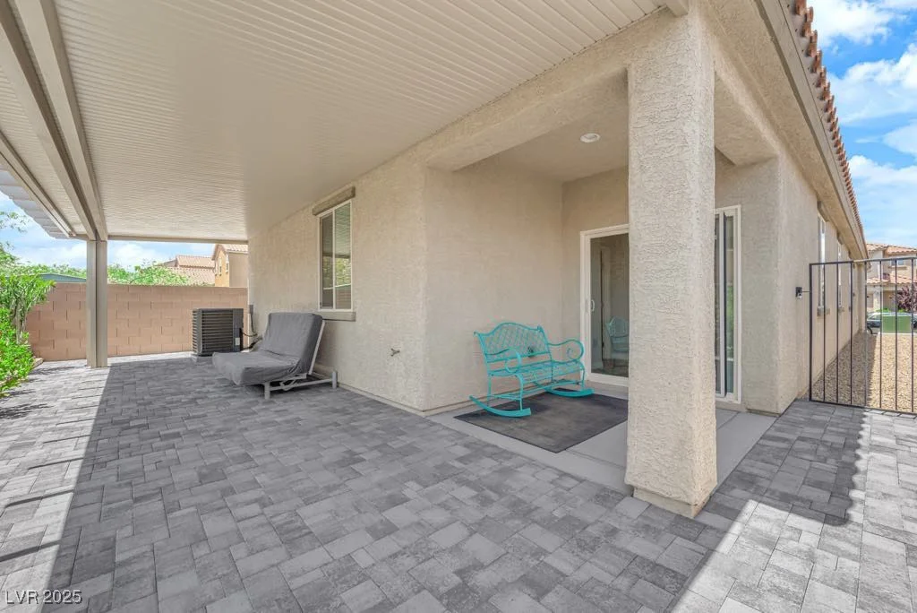 9467 Samuel Clemens, Las Vegas, NV 89147