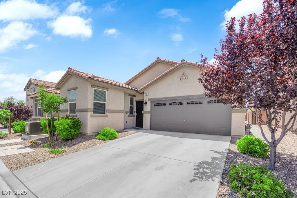 9467 Samuel Clemens, Las Vegas, NV 89147