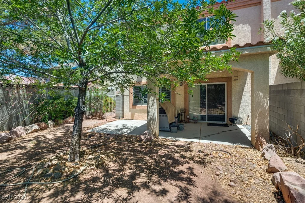 4487 Tomer, Las Vegas, NV 89121