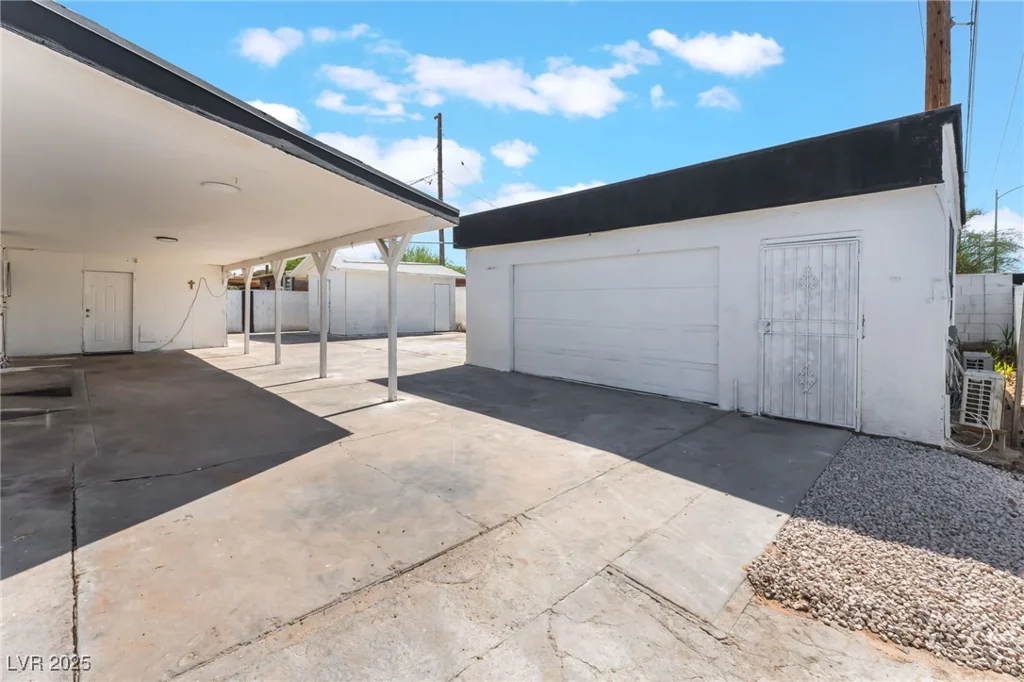 517 22nd, Las Vegas, NV 89101