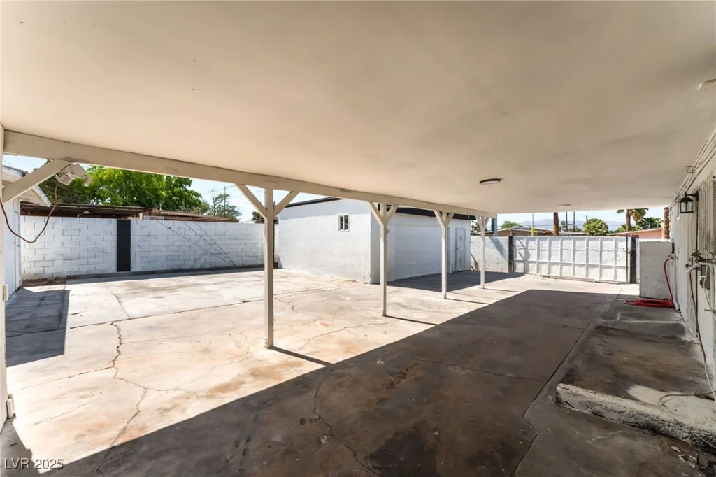 517 22nd, Las Vegas, NV 89101