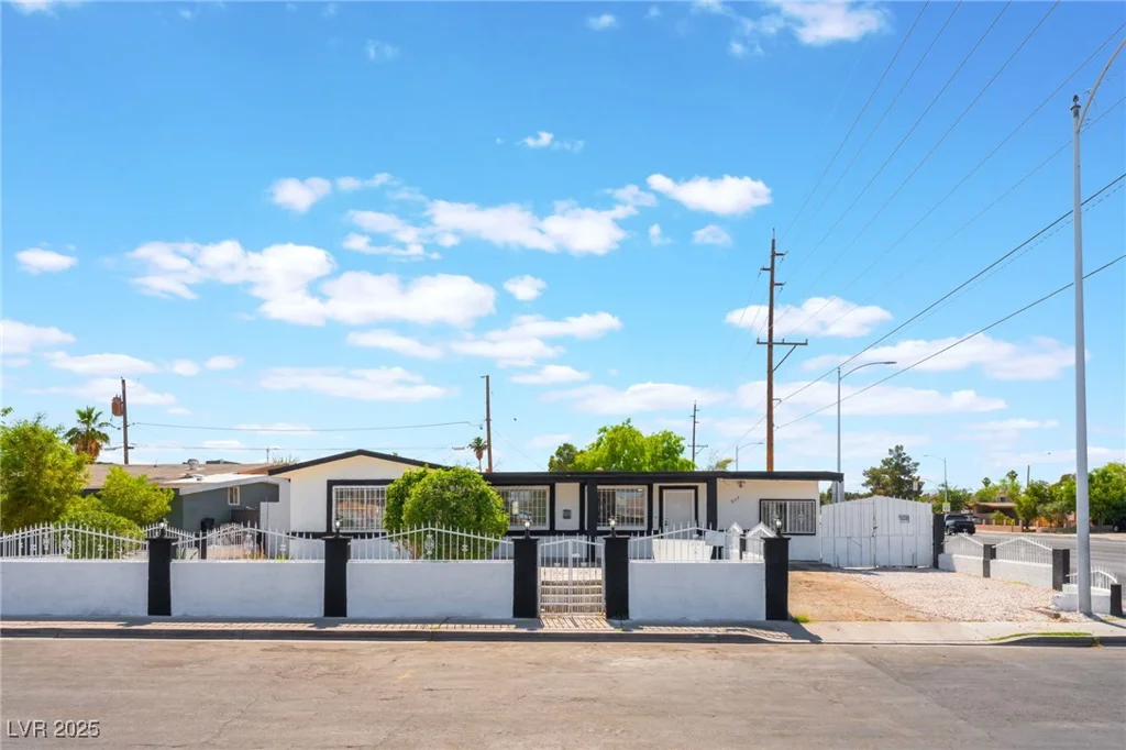 517 22nd, Las Vegas, NV 89101