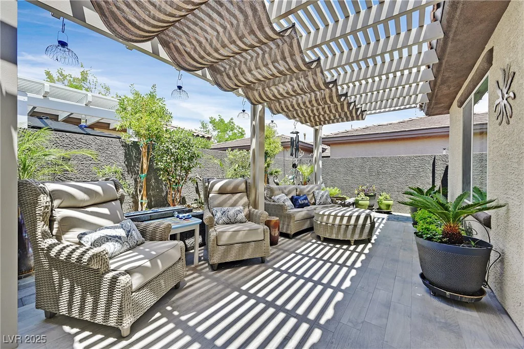 10484 Rose Park, Las Vegas, NV 89135