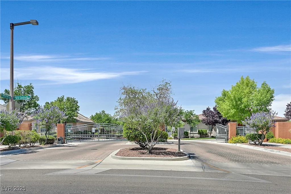 10484 Rose Park, Las Vegas, NV 89135
