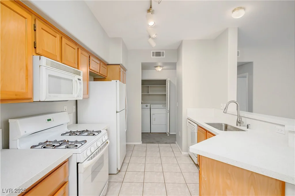 8501 University, Las Vegas, NV 89147