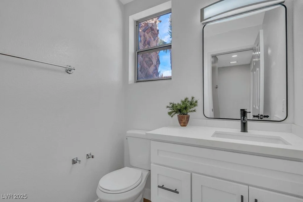 125 Firecreek, Las Vegas, NV 89107