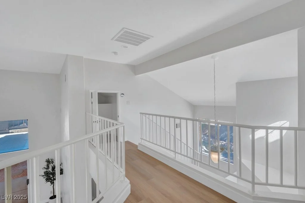 125 Firecreek, Las Vegas, NV 89107